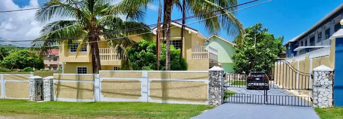 招待所 Ocho Rios Holiday Home Tower Isle 牙买加